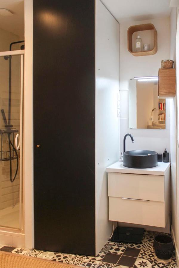 Lovely Love Nest Near Montmartre Apartment Paris Ngoại thất bức ảnh